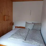 Apartmán Maisonette-ferienwohnung Fuer Bis Zu 4 Personen *